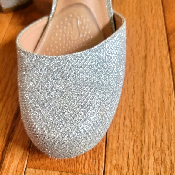 Sparkly Silver Shoes - Picture 4 of 7